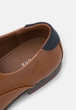 Pier One Veterschoenen - Cognac 13 Pier One Veterschoenen - Cognac -Pier One 170f45a9e8854a77bee5d43f2395714c