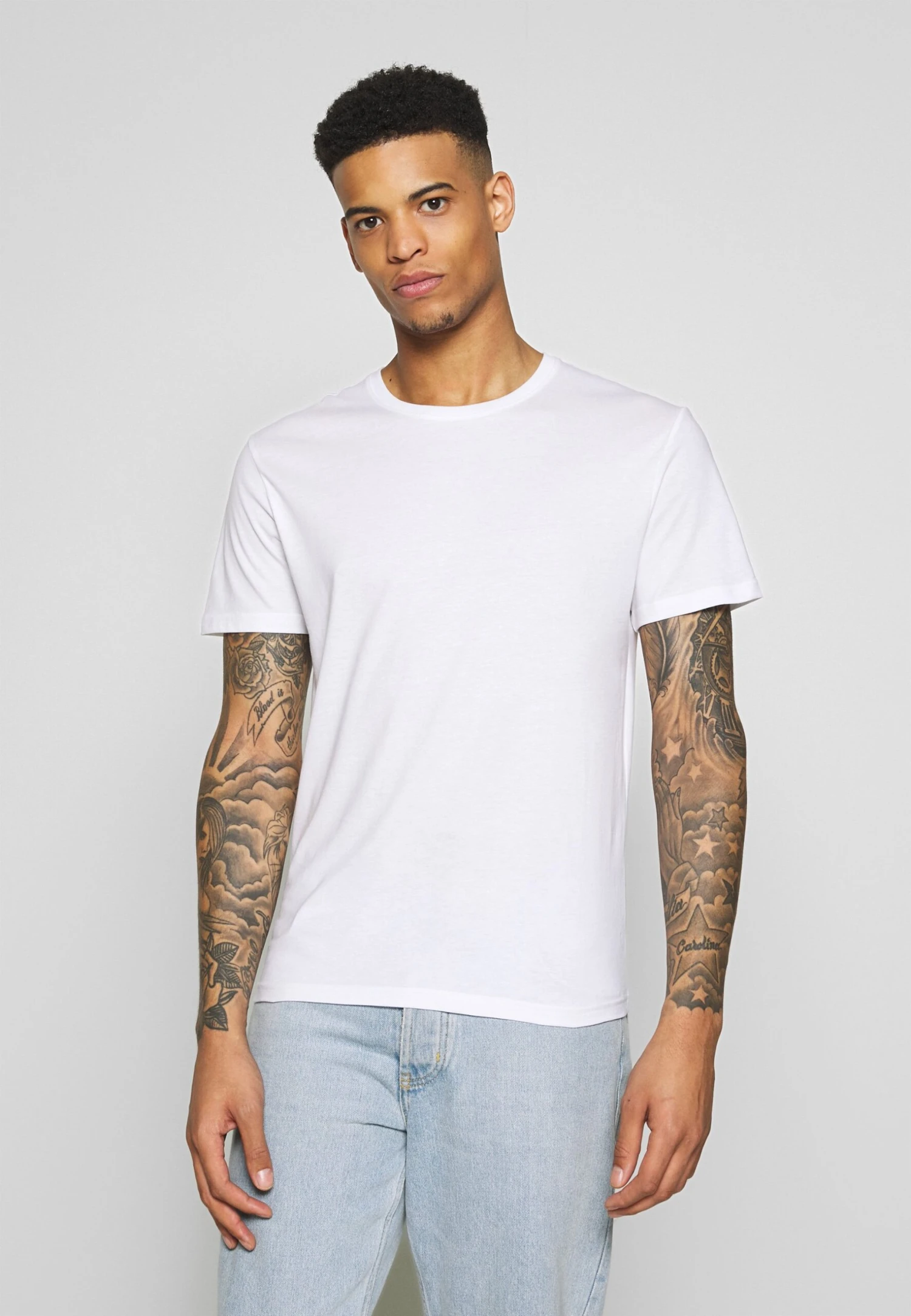 Pier One 3 Pack - T-Shirt Basic -Black/ White 5 Pier One 3 Pack - T-Shirt Basic -Black/ White - Afbeelding 3