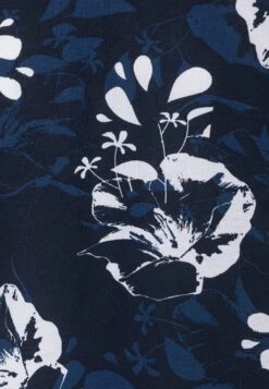 Pier One Poloshirt - Blue/Black 7 Pier One Poloshirt - Blue/Black -Pier One 26b16c98b9f64d11a6361bdc315c4f08