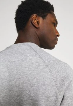 Pier One 3 Pack - Sweater - Bordeaux/Black/Grey 16 Pier One 3 Pack - Sweater - Bordeaux/Black/Grey -Pier One 3f826ffba33f448aa8aacde667ba354b