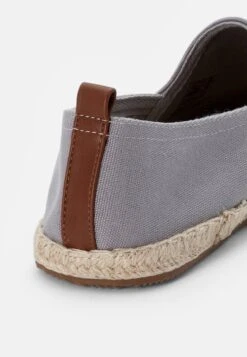 Pier One Rena Espadrille Unisex - Espadrilles - Light Grey -Pier One 42d2421a7d9a4236aff6d97b980fd1f5