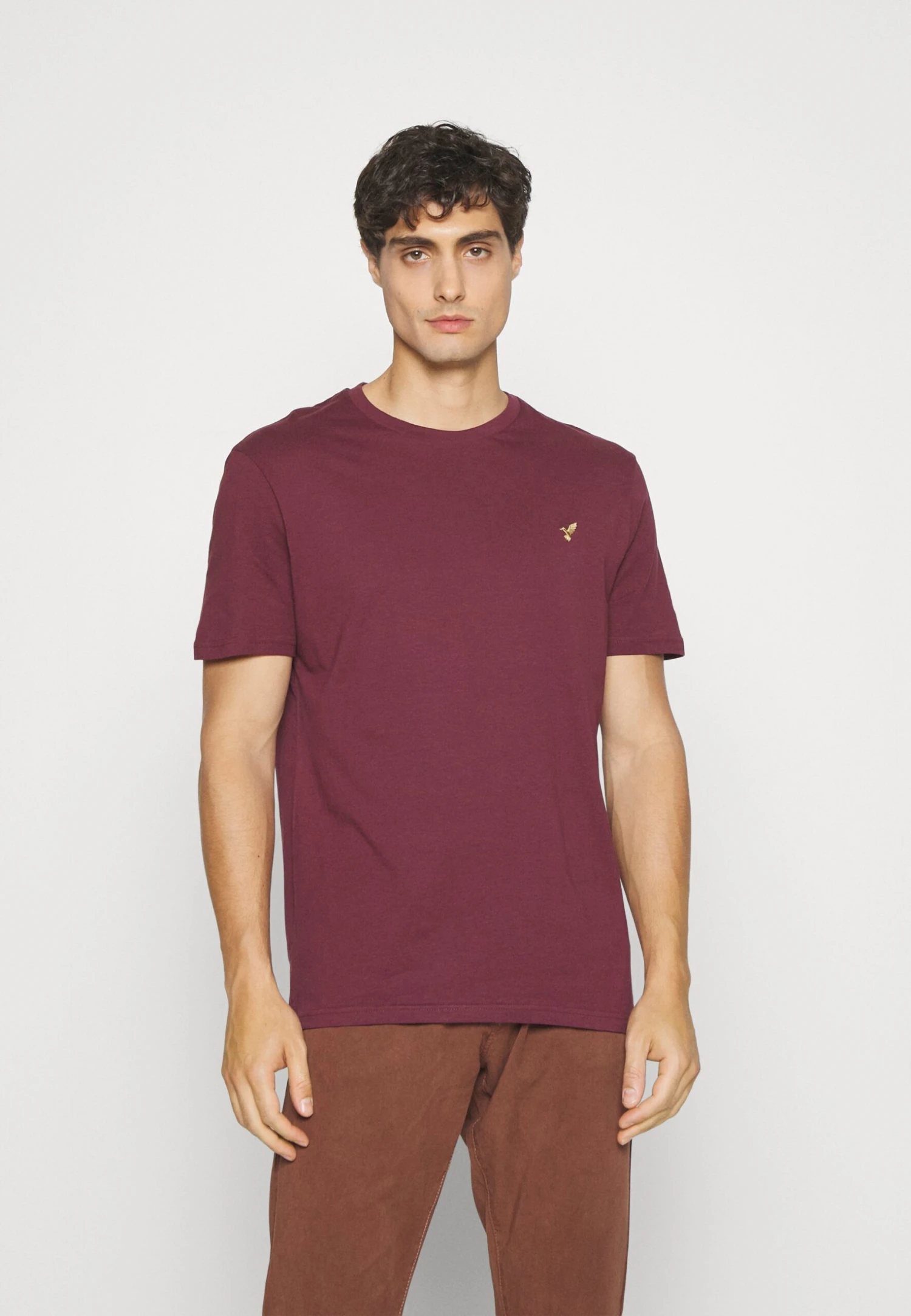 Pier One 3 Pack - T-Shirt Basic - Off-White/Bordeaux/Mint 8 Pier One 3 Pack - T-Shirt Basic - Off-White/Bordeaux/Mint - Afbeelding 6