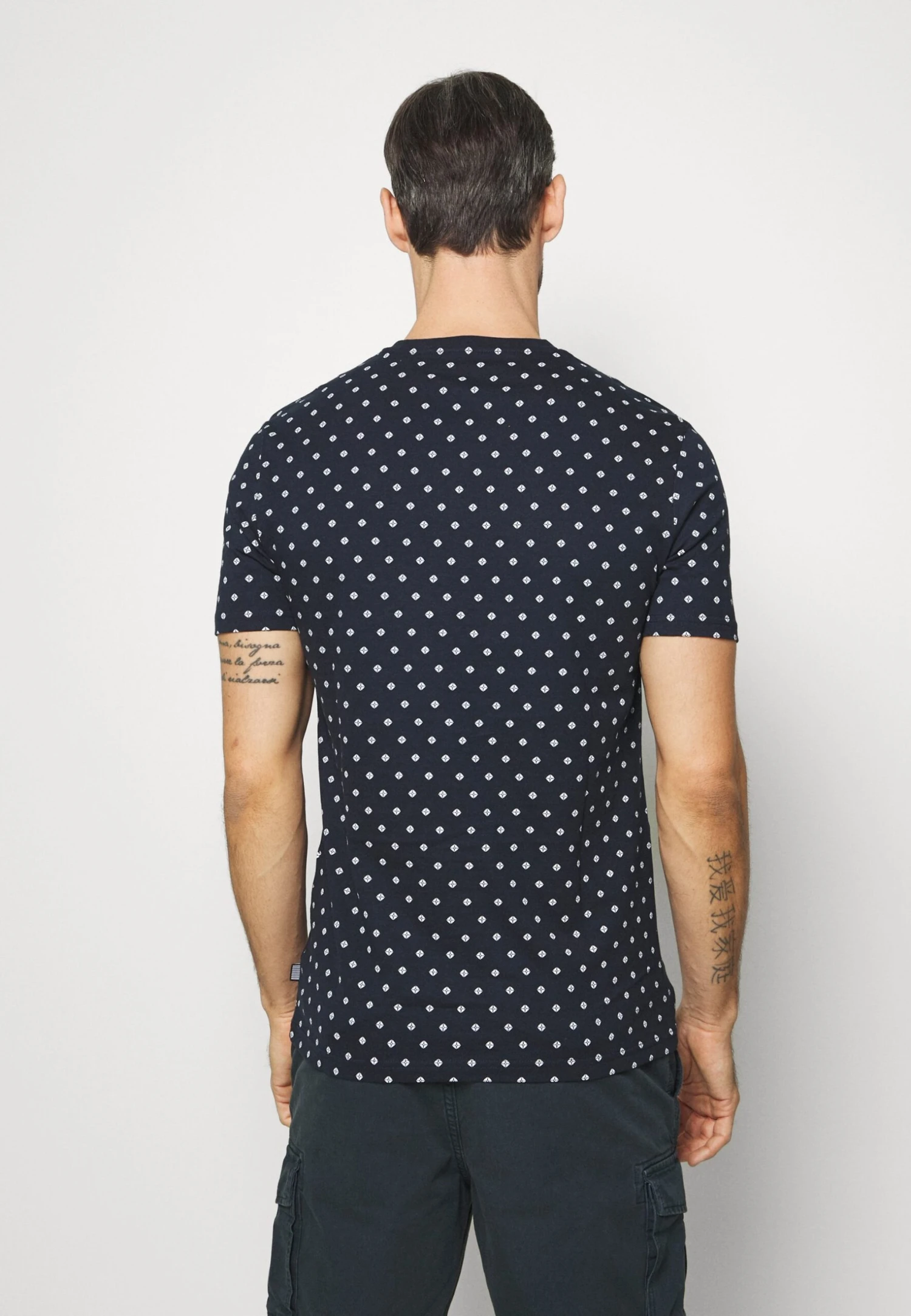 Pier One 3 Pack - T-Shirt Print - White/Dark Blue/Red 6 Pier One 3 Pack - T-Shirt Print - White/Dark Blue/Red - Afbeelding 4