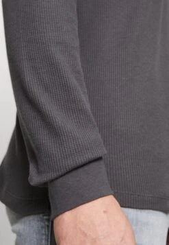 Pier One Longsleeve - Dark Grey 13 Pier One Longsleeve - Dark Grey -Pier One 5e29e8bda1724e309915d689ea2c9f98