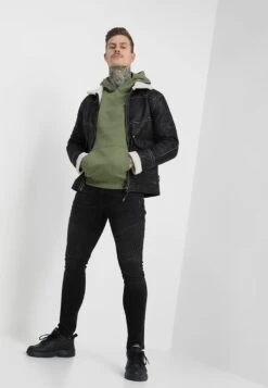 Pier One Hoodie - Khaki 9 Pier One Hoodie - Khaki -Pier One 65e32336e1bc49e09fb12af3f36accf5