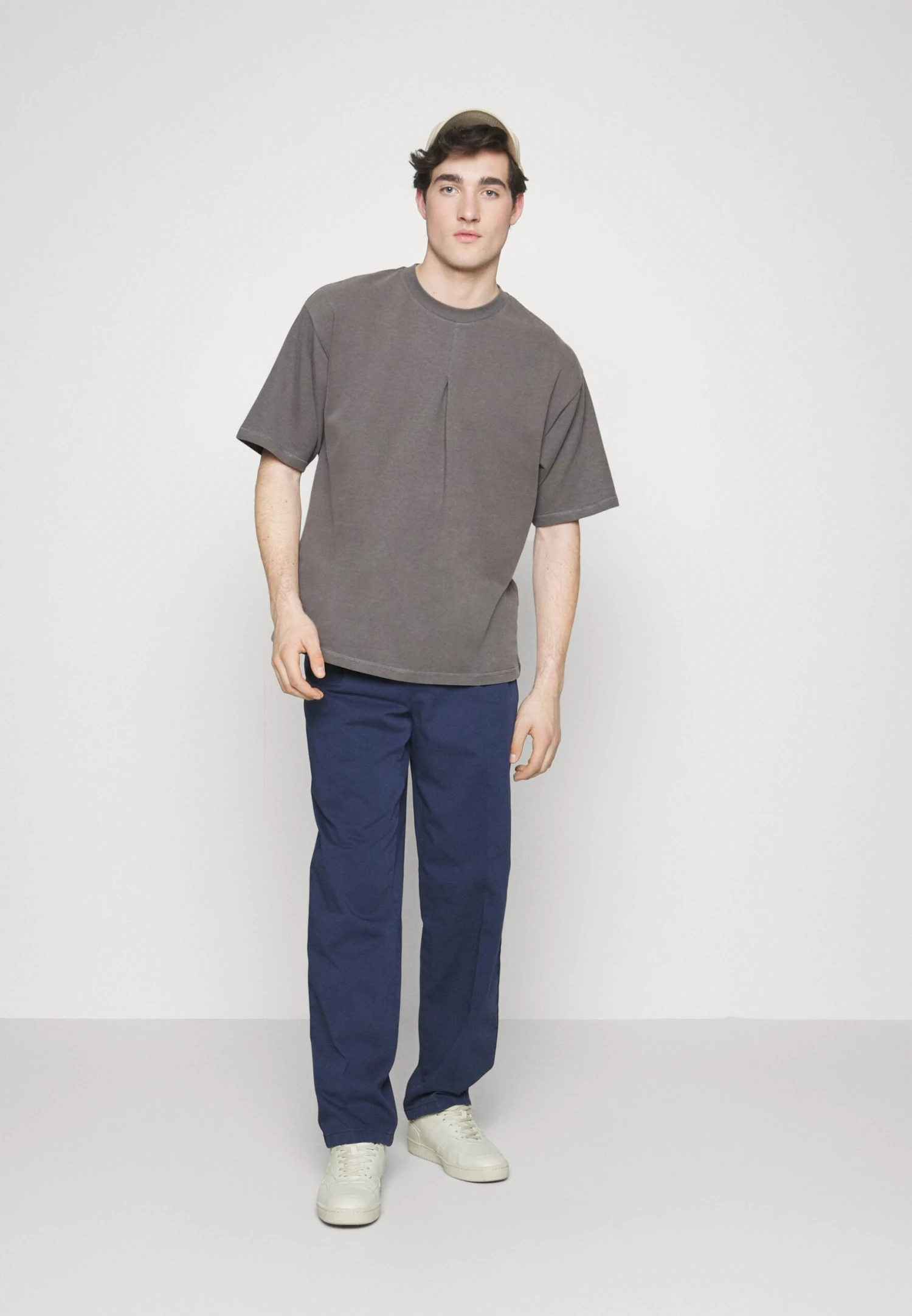 Pier One T-Shirt Basic - Dark Grey 4 Pier One T-Shirt Basic - Dark Grey - Afbeelding 2