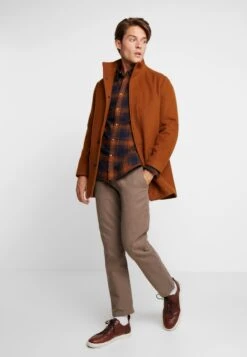 Pier One -Pier One 720f8c50e2864af1a1c92f22b3e11dca