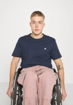 Pier One T-Shirt Basic - Dark Blue 14 Pier One T-Shirt Basic - Dark Blue -Pier One 89dfbde124b343dcaf25dc0b9a8e2fba