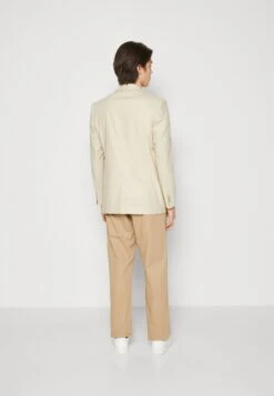 Pier One Blazer - Beige 10 Pier One Blazer - Beige -Pier One 90a0e4254e844eb3a6a8cf41ae7f4550