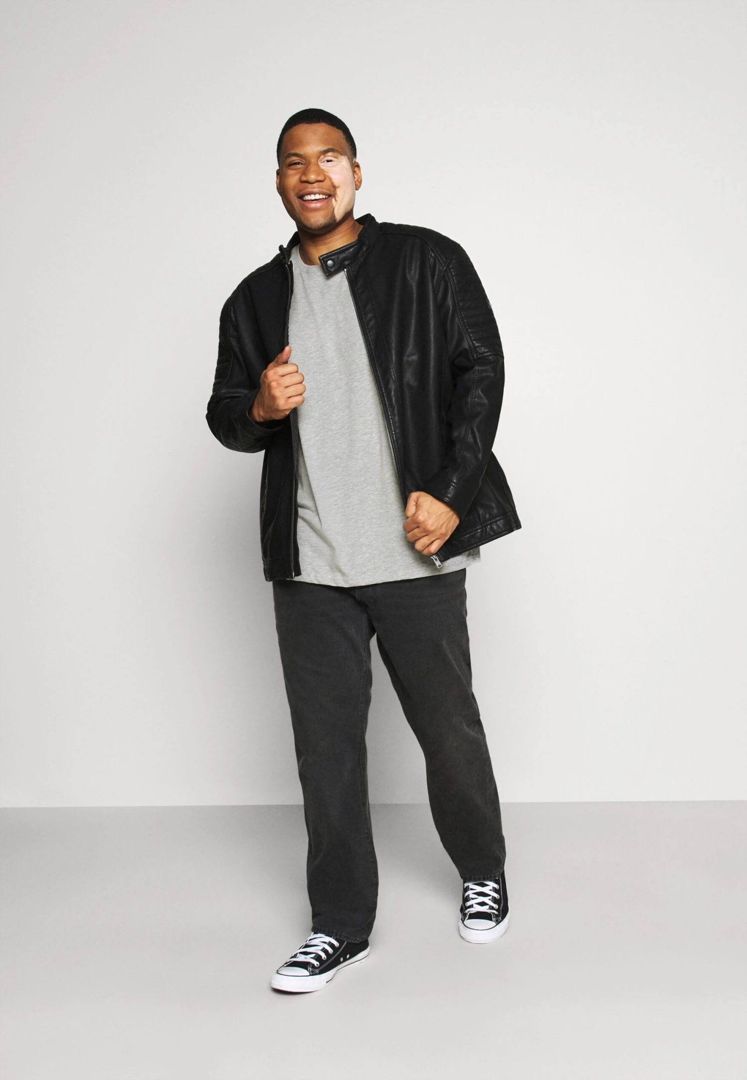 Pier One 5 Pack - T-Shirt Basic - Khaki/Grey/Dark Blue 3 Pier One 5 Pack - T-Shirt Basic - Khaki/Grey/Dark Blue