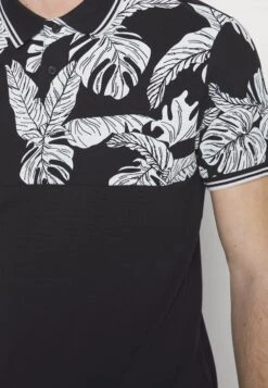 Pier One Yoke Mono- Poloshirt - Black/White 11 Pier One Yoke Mono- Poloshirt - Black/White -Pier One 9a8d9cca97be4b81a142d25df7f7f6c2