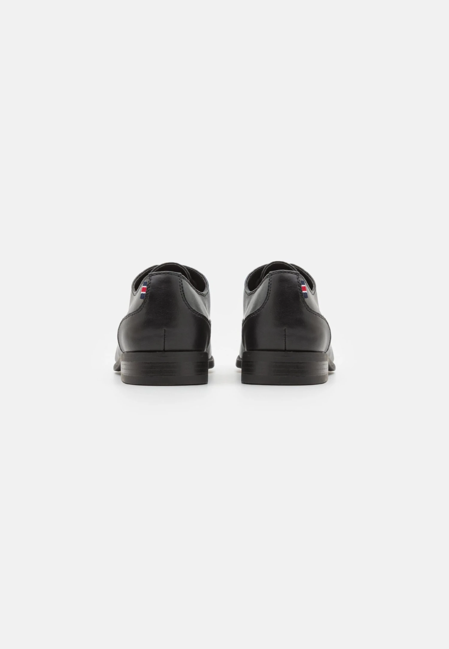 Pier One Unisex - Sportieve Veterschoenen - Black 5 Pier One Unisex - Sportieve Veterschoenen - Black - Afbeelding 3