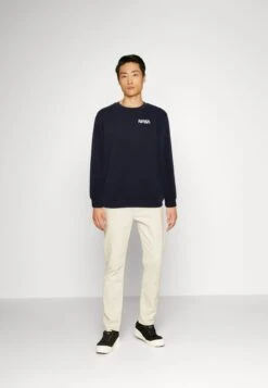 Pier One Nasa - Sweater - Dark Blue 9 Pier One Nasa - Sweater - Dark Blue -Pier One a2766926ea9a4435a9b9fa89b5f999db