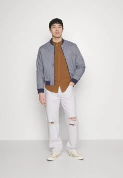 Pier One Relaxed Fit Jeans - White Denim 8 Pier One Relaxed Fit Jeans - White Denim -Pier One a7c4c10dbdcc4927814aa19c66e476c8