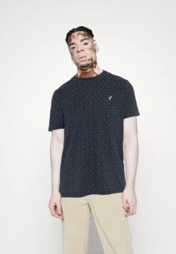 Pier One 5 Pack - T-Shirt Basic - Dark Blue/White/Red 13 Pier One 5 Pack - T-Shirt Basic - Dark Blue/White/Red -Pier One aa0d7fb44bcc41959b36ebdd9f6ba88d