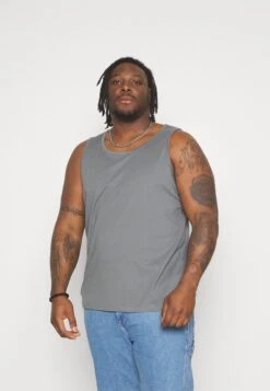 Pier One 3 Pack- Top - Black/Grey/Khaki 14 Pier One 3 Pack- Top - Black/Grey/Khaki -Pier One aab7a91da9394e9296071d4847204d2e