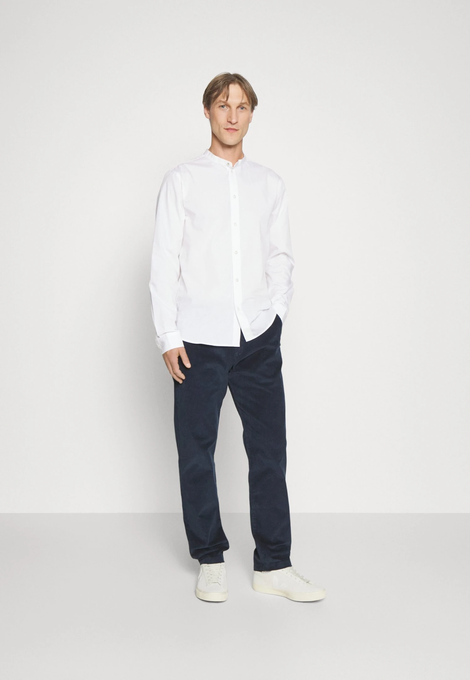 Pier One 2 Pack - Overhemd - White/Olive 3 Pier One 2 Pack - Overhemd - White/Olive