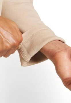 Pier One Hoodie - Tan 18 Pier One Hoodie - Tan -Pier One af3a0e57e55d41a3a744d2b56197696c