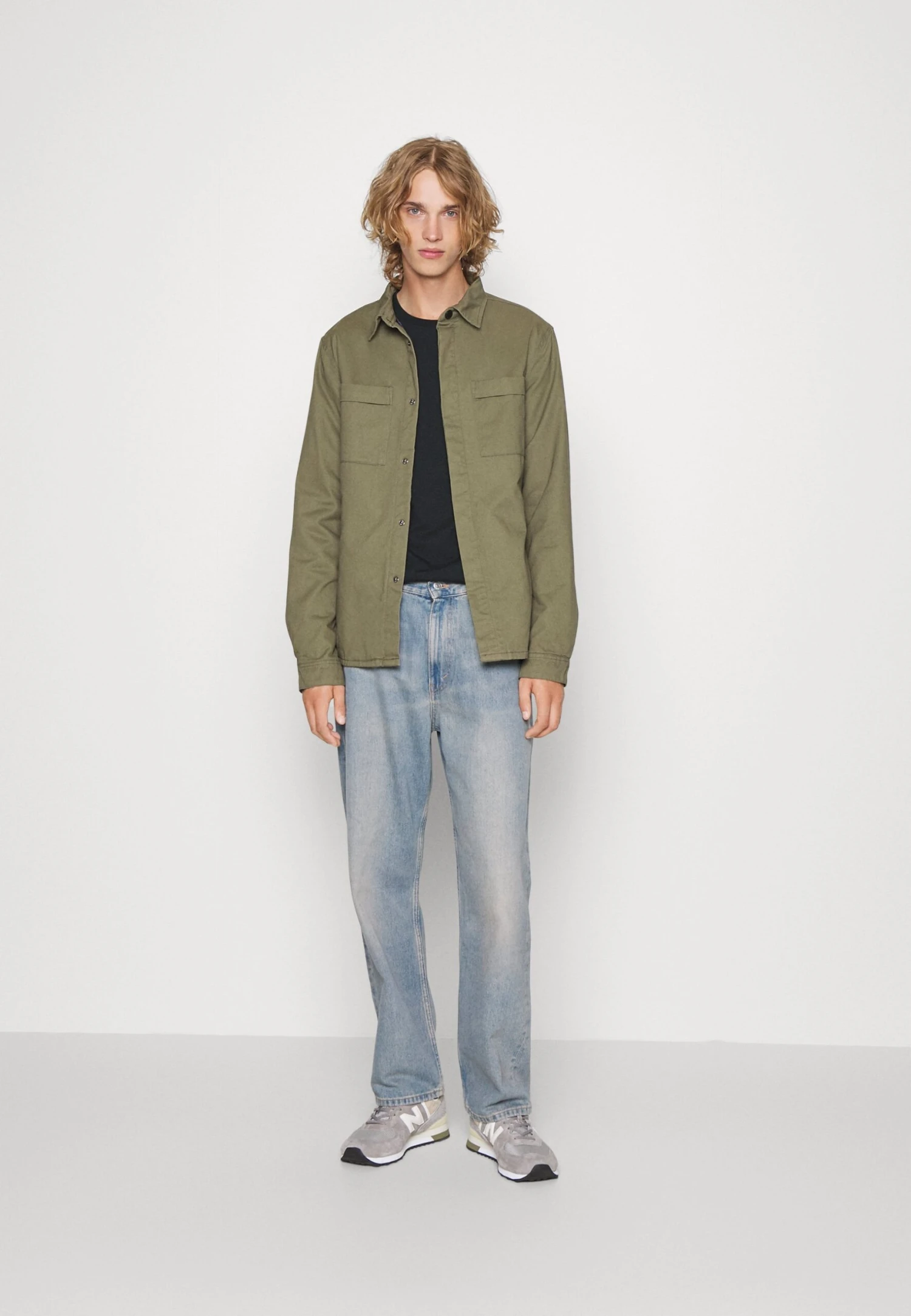 Pier One 5 Pack - Longsleeve - White/Dark Blue/Black 3 Pier One 5 Pack - Longsleeve - White/Dark Blue/Black