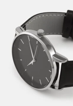 Pier One Horloge - Black/Silvercoloured 9 Pier One Horloge - Black/Silvercoloured -Pier One b21304d4d8ec4553ac54e4d73133cd2c