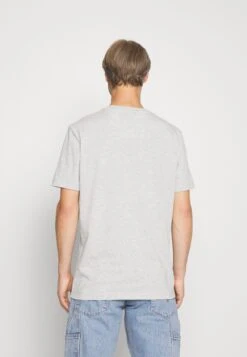 Pier One T-Shirt Print - Light Grey 9 Pier One T-Shirt Print - Light Grey -Pier One b590d3c7e7b844a78c60593b7a3b9fd9