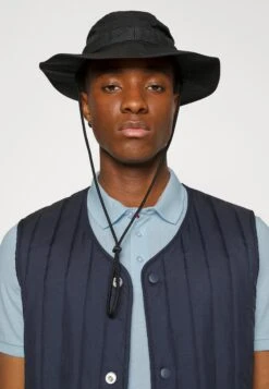 Pier One 2 Pack - Poloshirt - Light Blue/Black 15 Pier One 2 Pack - Poloshirt - Light Blue/Black -Pier One bfa37811baef47efa32aad6f136f27f3