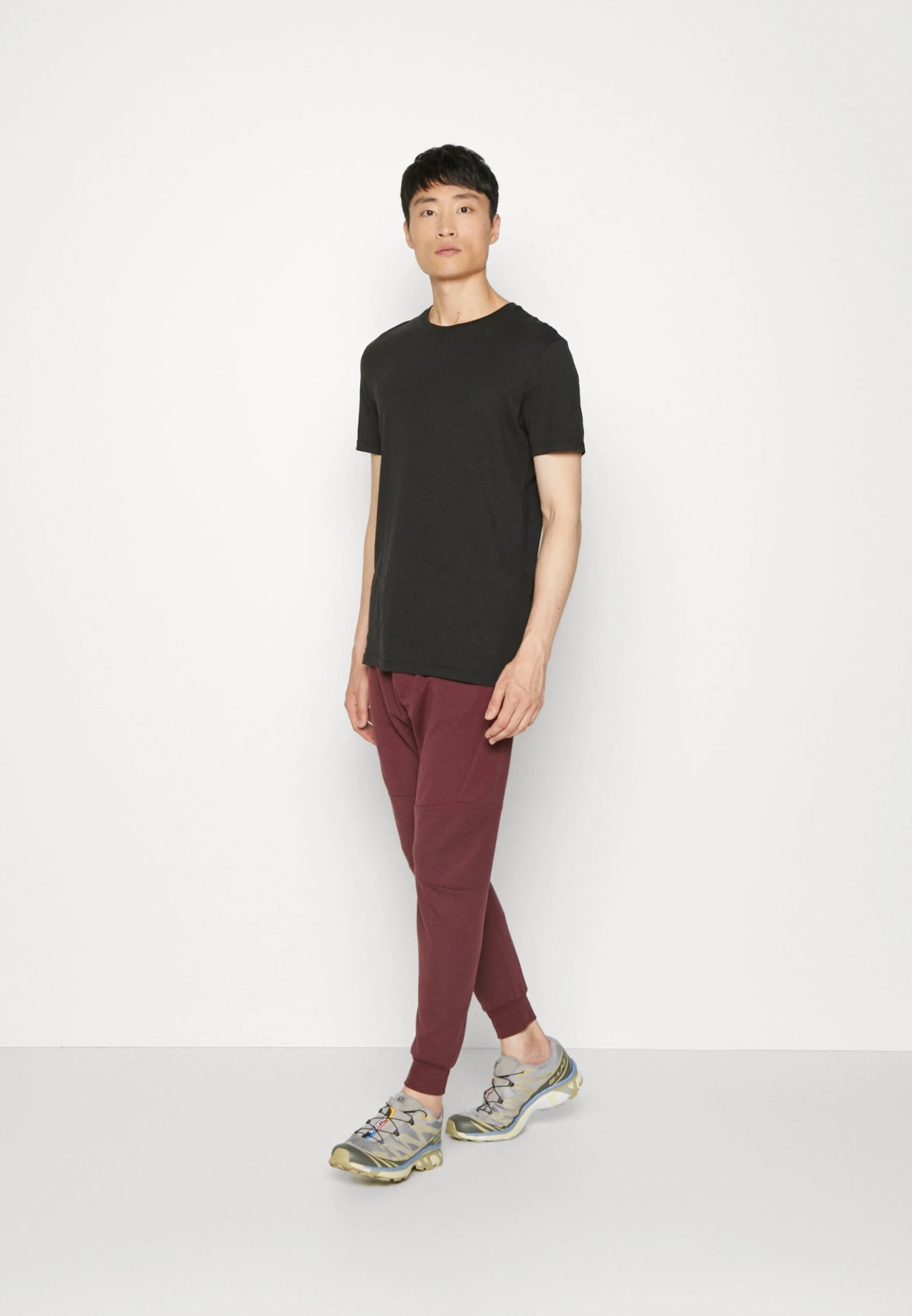 Pier One Trainingsbroek - Bordeaux 4 Pier One Trainingsbroek - Bordeaux - Afbeelding 2