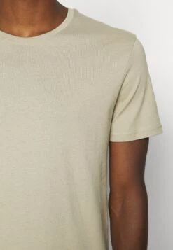 Pier One 5 Pack - T-Shirt Basic - White/Dark Grey/Black 15 Pier One 5 Pack - T-Shirt Basic - White/Dark Grey/Black -Pier One ccdceb9d79c24e32baab38b9f3eaa229