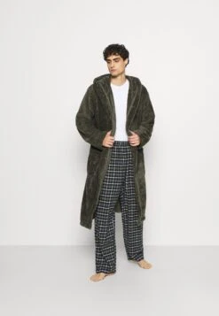 Pier One Badjas - Khaki 8 Pier One Badjas - Khaki -Pier One cf9ab4d8d92b4c9a9a89f40e05e5845e