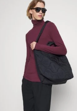 Pier One 2 Pack - Longsleeve - Bordeaux/Dark Blue 13 Pier One 2 Pack - Longsleeve - Bordeaux/Dark Blue -Pier One d2615e04deb9419db6c41a5fcc3d6b1a