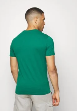 Pier One T-Shirt Basic - Dark Green 10 Pier One T-Shirt Basic - Dark Green -Pier One d2912441fbae4dabb19017651702b52d
