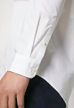 Pier One 2 Pack - Overhemd - White/Olive 13 Pier One 2 Pack - Overhemd - White/Olive -Pier One d6657347294c4fd5a48a2a505813ffb1