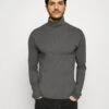 Pier One Longsleeve - Dark Gray