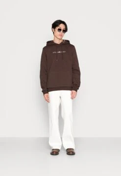 Pier One -Pier One e151abc5ebb04fa993151a5cacf219c6