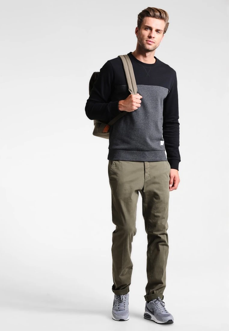 Pier One Sweater - Mottled Dark Grey 4 Pier One Sweater - Mottled Dark Grey - Afbeelding 2