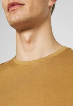 Pier One 5 Pack - T-Shirt Basic - Brown/White/Black -Pier One e6d788f84bb349b1a0ea875ccf85985b